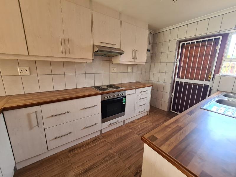 2 Bedroom Property for Sale in Tyger Valley Western Cape